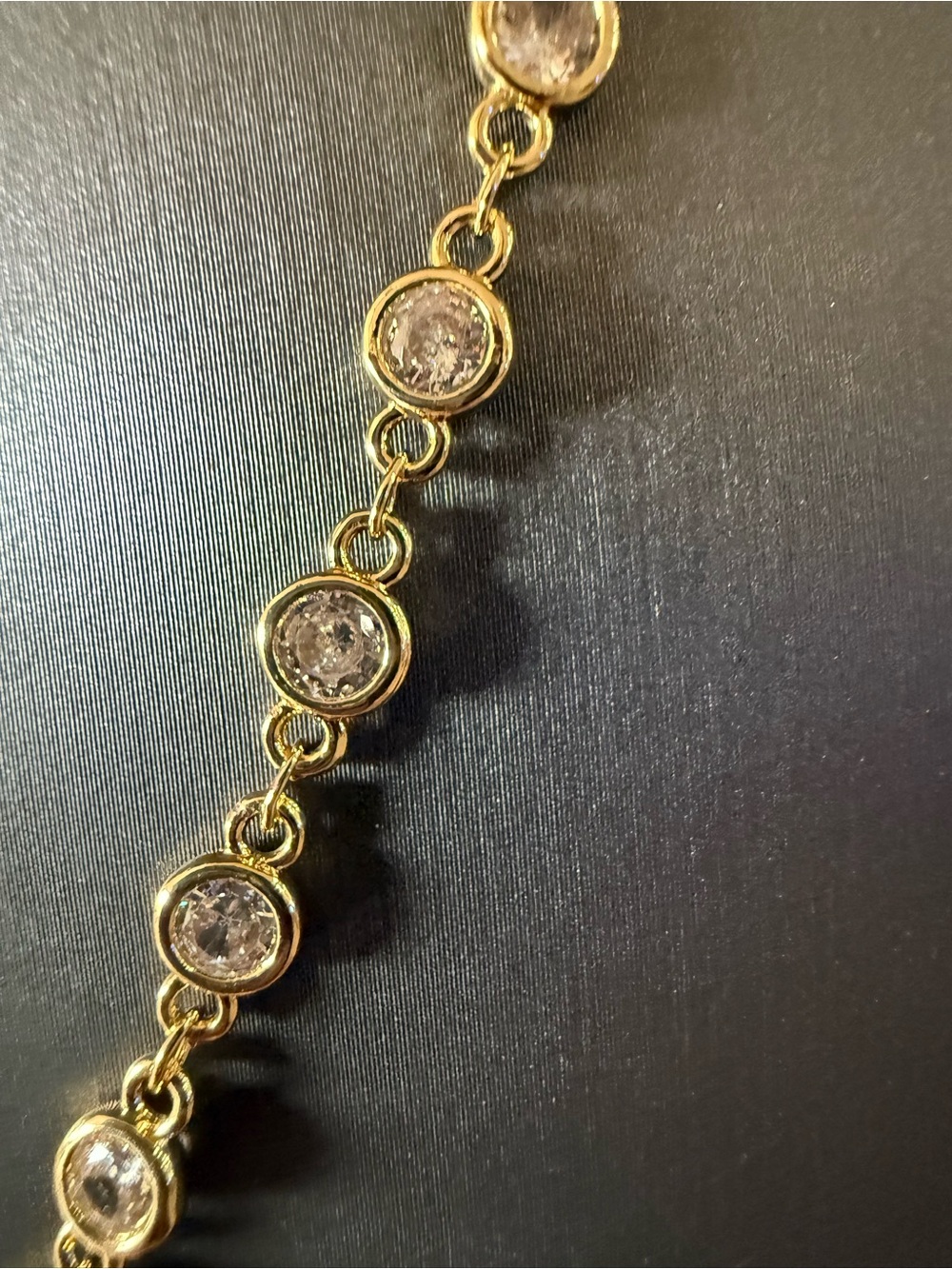 Freida Rothman Gold Lumi necklace with FR Heart Pendant - Picture 4 of 5